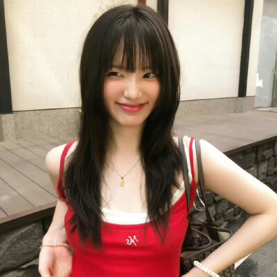 ❤️宁稚樱序❤️＃生命力女生头像 ​​​＃Wechat氛围感女头＃夏日头像＃自由感＃自然系＃蝴蝶女孩头像＃艺术感头像＃胶片感头像＃复古＃棕色系