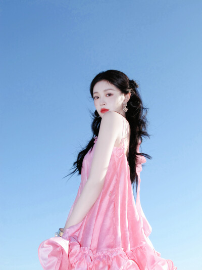 就这个周洁琼美