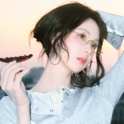 陈都灵