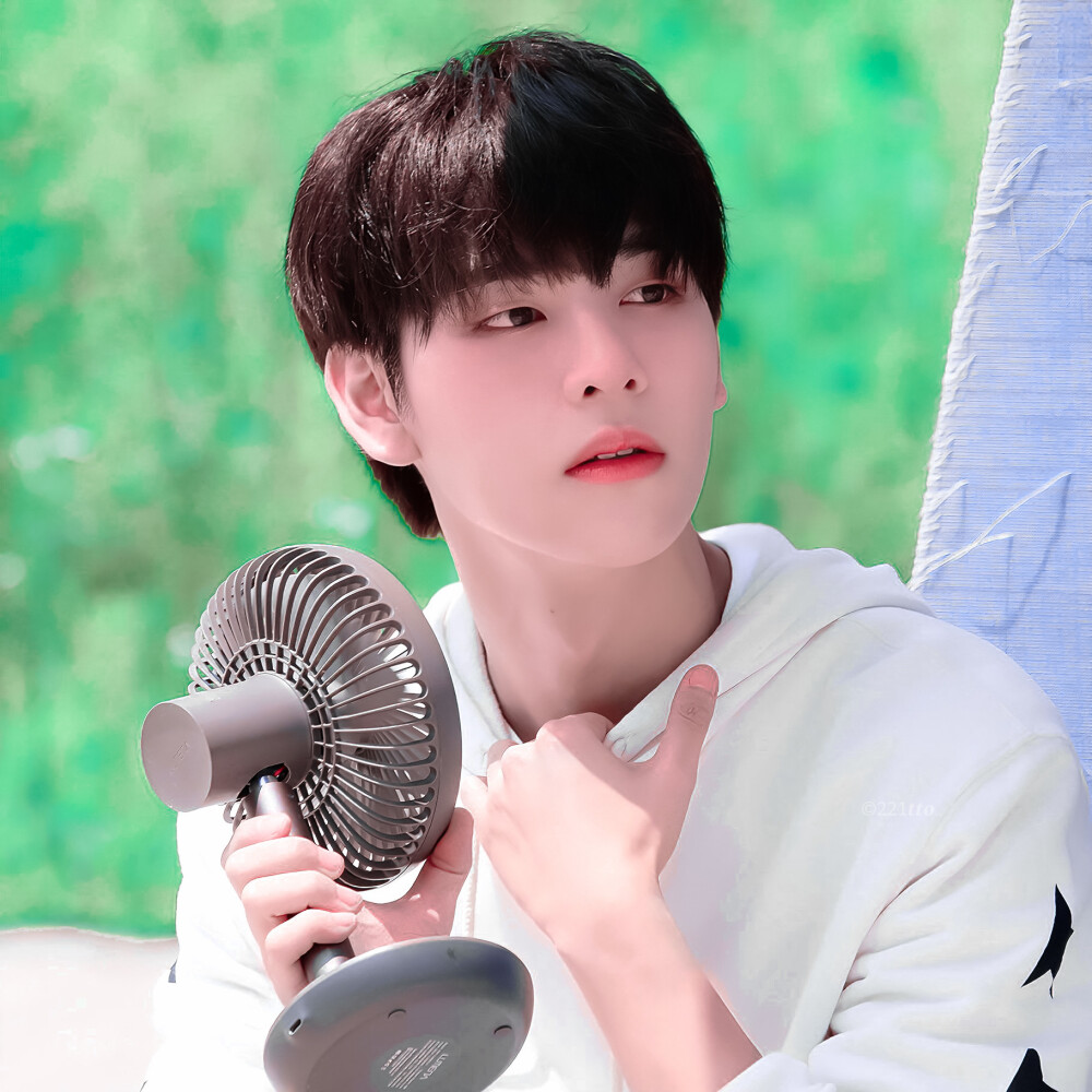 考卷的分数是往上爬的树藤