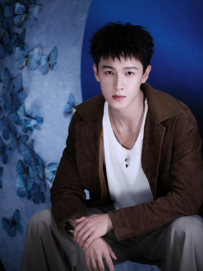 李昀锐