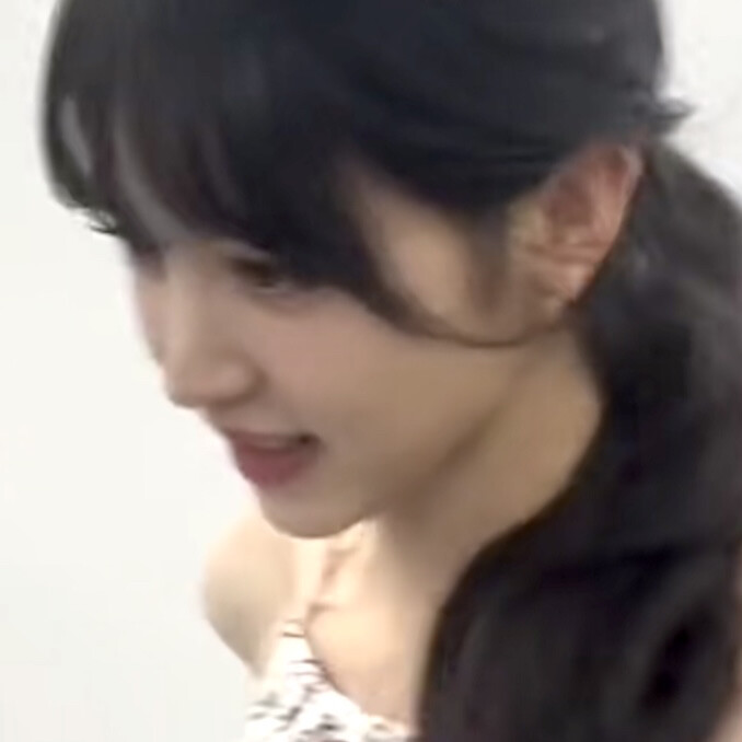 在我小小的世界里出现名为你的裂缝