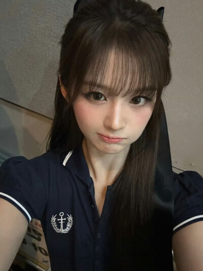 雪允 自拍