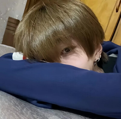 (๑>ᴗ<๑)