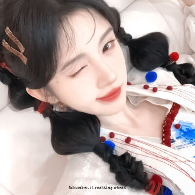 鞠婧祎