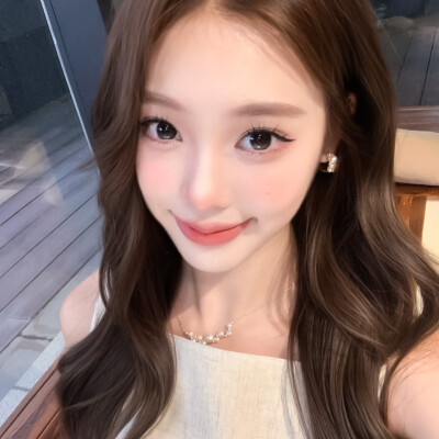 “Every time I see you, I fall in love all over again.”
：女头