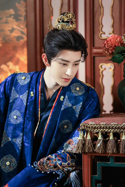 敖瑞鹏头像壁纸