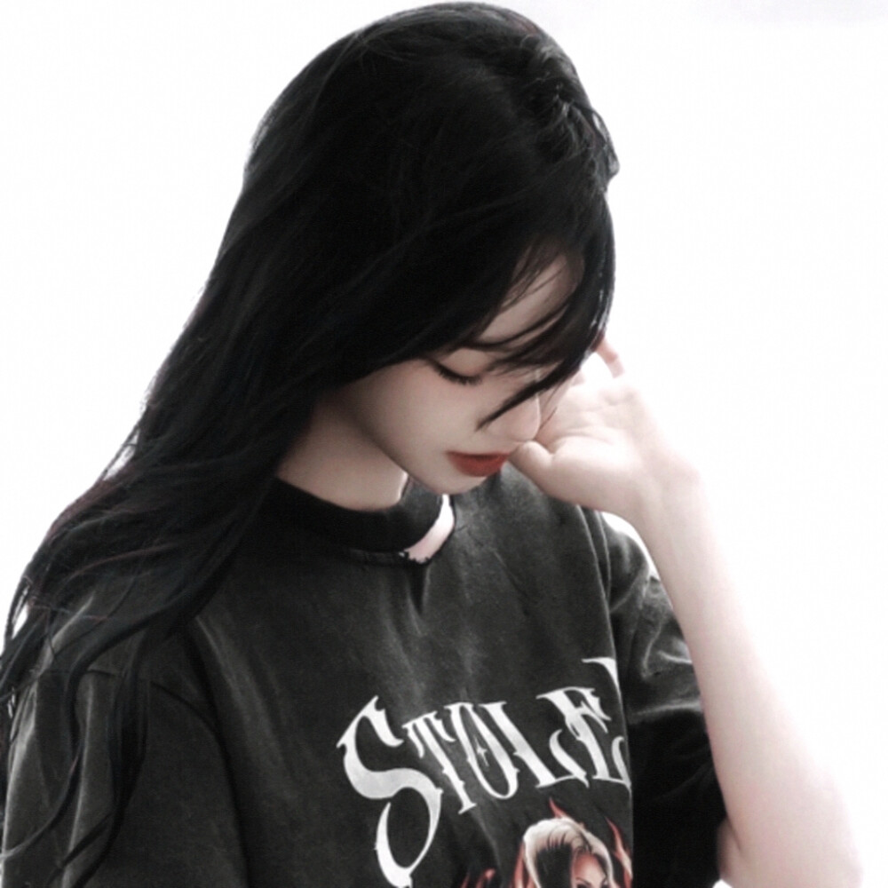  你离开后我的世界变成灰色