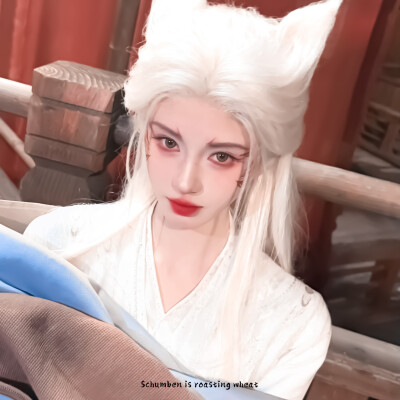 鞠婧祎
