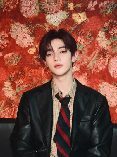 章昊