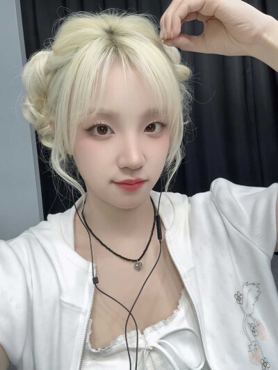 分享一些kpop女爱豆头像