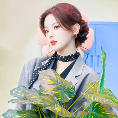 杨超越