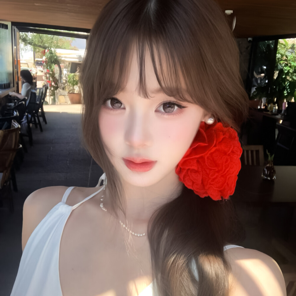 “不求情意绵绵，但求天长地久.”
：女头