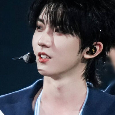 有一段感情还在漂泊