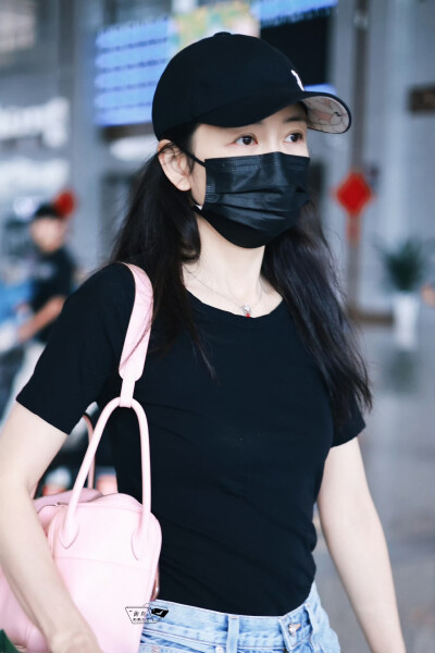 王鸥