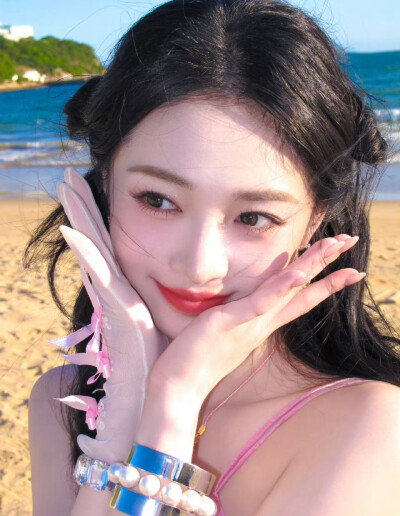 周洁琼