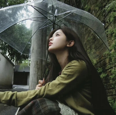 头像 背景 女生 绿色 森系 小众