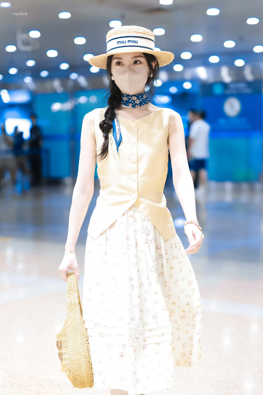 毛晓彤
