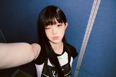 MINJU 自拍