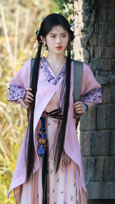 来战 阿黛 鞠婧祎