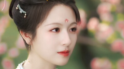 《朝雪录》秦莞（李兰迪饰）