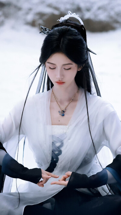 来战 阿黛 鞠婧祎