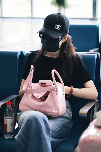 王鸥