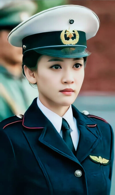 英姿飒爽