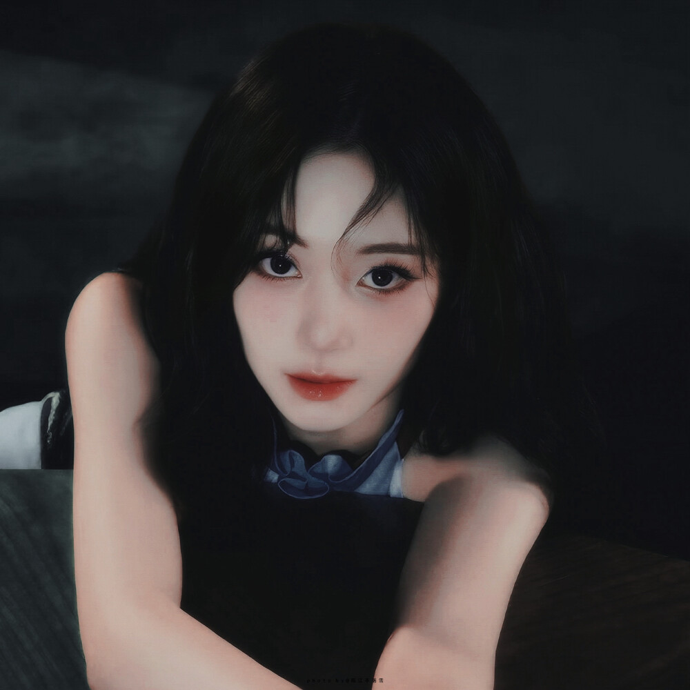 我忘了置身冰绝孤岛 忘了眼泪不过失效药
*周子瑜