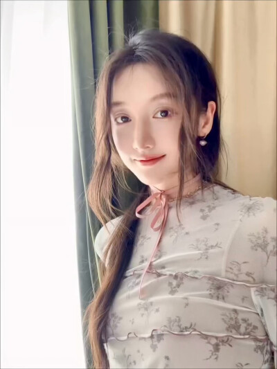 姜贞羽