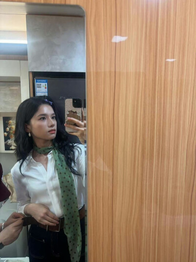 张婧仪