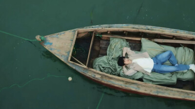 《樱桃琥珀》蒋峤西（张凌赫饰）