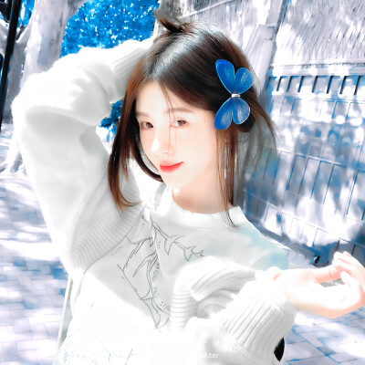 鞠婧祎