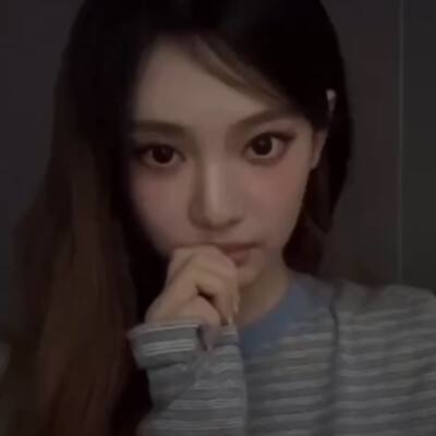 咬你脸颊肉