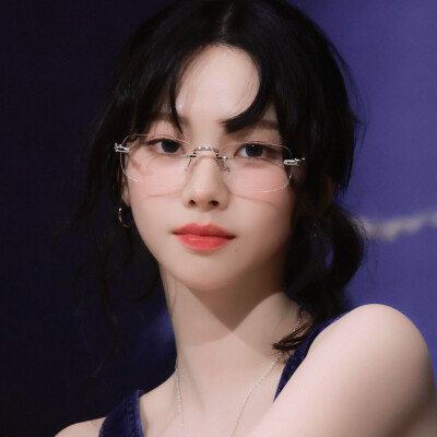 柳智敏微调可二改
标fruity_0411