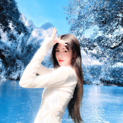鞠婧祎