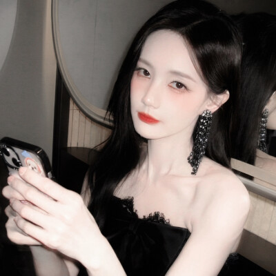 李一桐