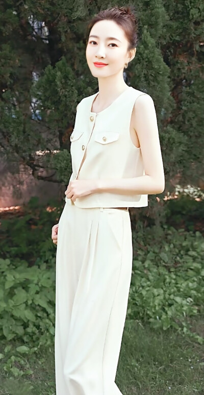 王丽坤