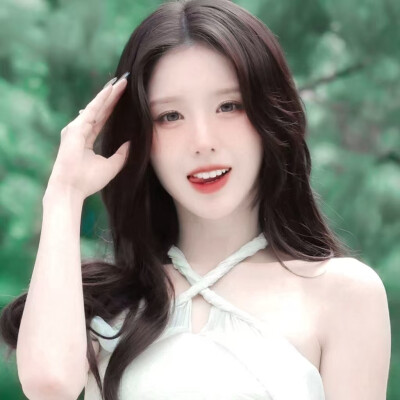 
为什么秦始皇比周栯先出生 是王不见王还是暂避锋芒