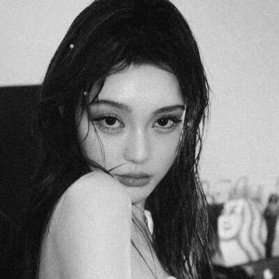 女头