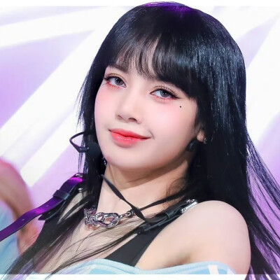 Lisa可二改套图
(改完记得踢我)