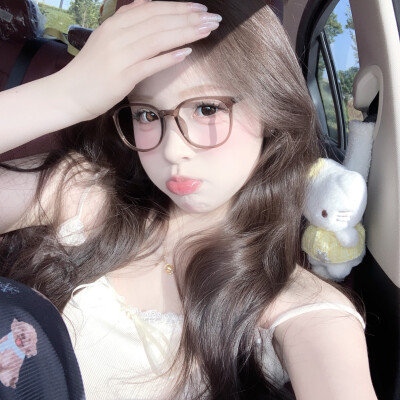 女头
二传头像注明出处