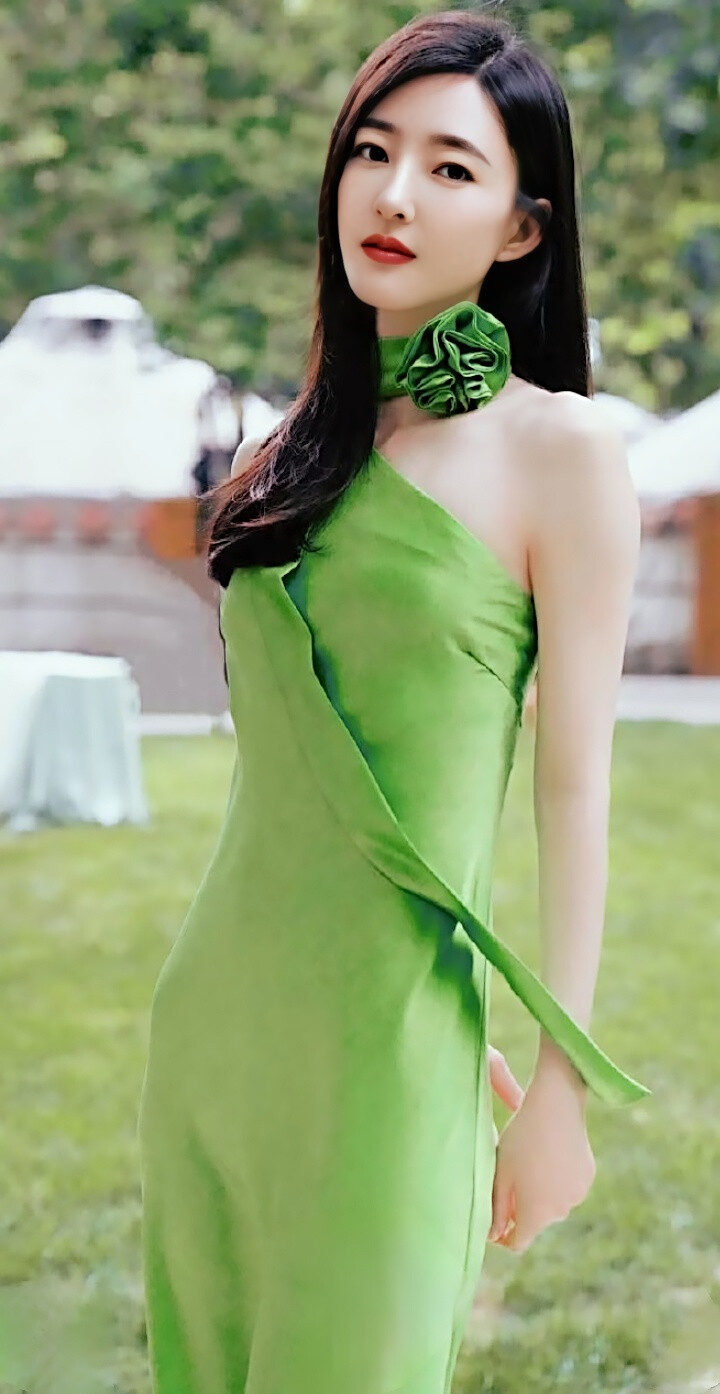 王丽坤
