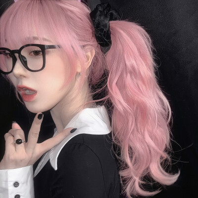 Giselle内永枝利
