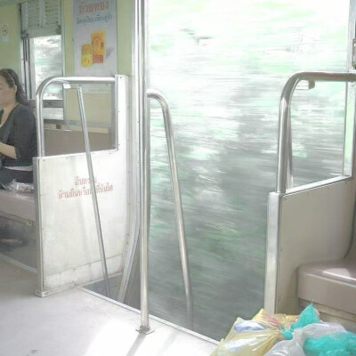 
为什么秦始皇比周栯先出生 是王不见王还是暂避锋芒