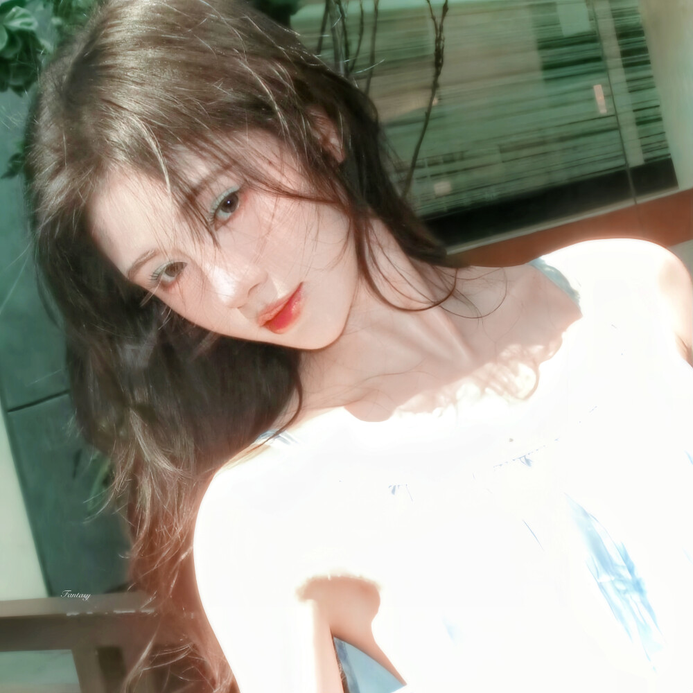 退人圈了，不好意思，喝中药调理好了，青春仿佛是个梦梦醒了也该谢幕了，最近发现自己是吗喽，列表里的人类都找我互删，我要做回吗喽，从此不在当倒霉的人类，以后好好生活