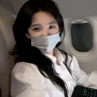 章若楠
原：许唯