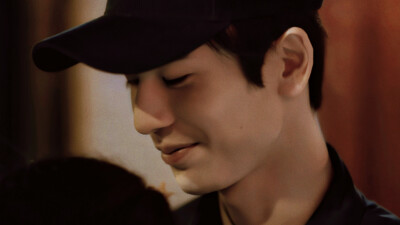 《樱桃琥珀》蒋峤西（张凌赫饰）