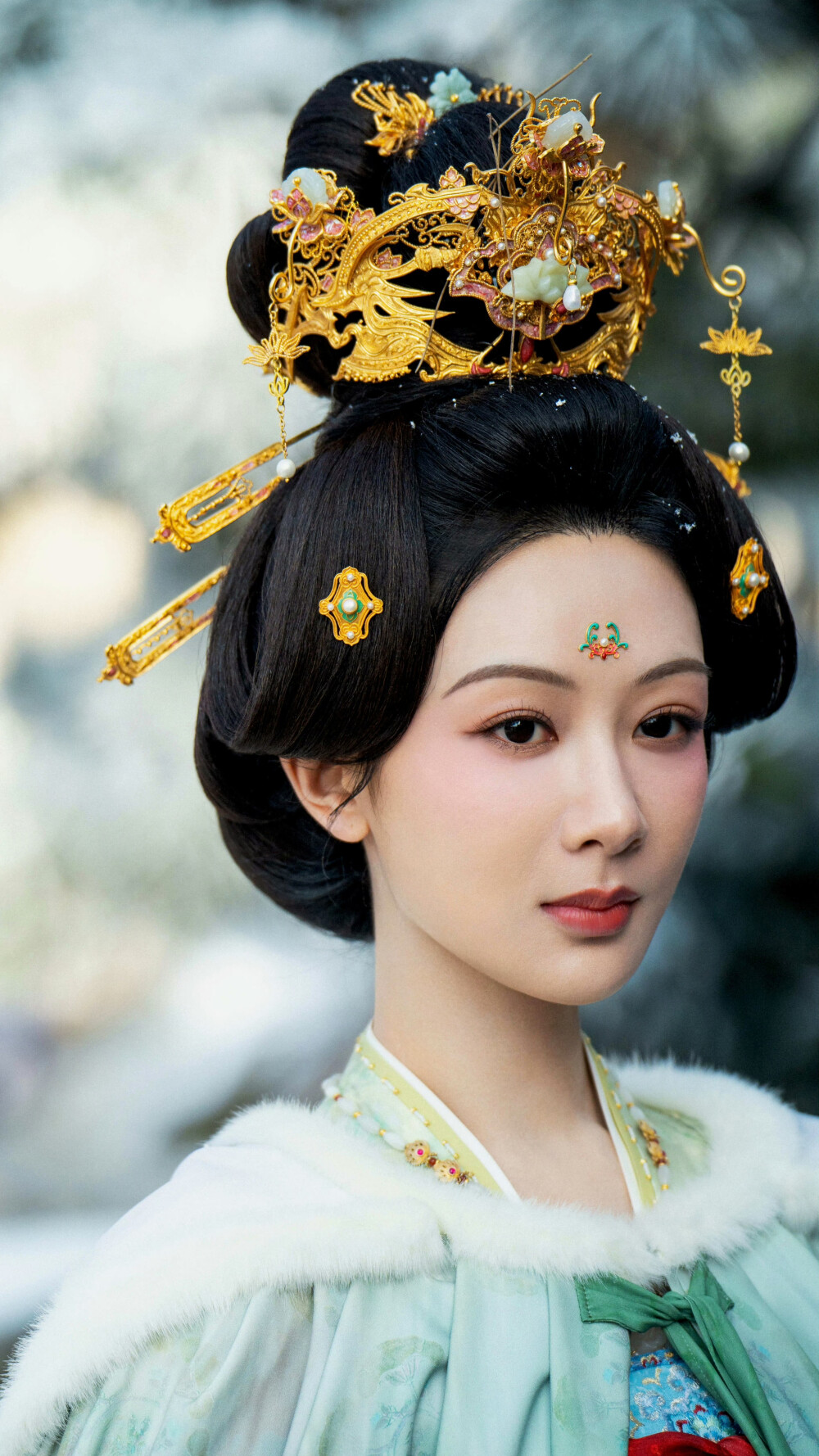 锦绣芳华 何惟芳 杨紫
