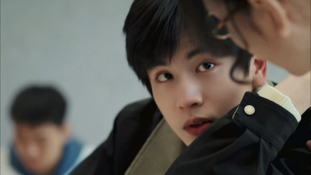 《樱桃琥珀》蒋峤西（张凌赫饰）